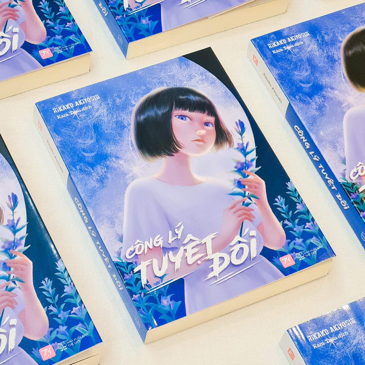 công lý tuyệt đối - bản đặc biệt - tặng kèm bookmark + postcard thư - Ảnh 4
